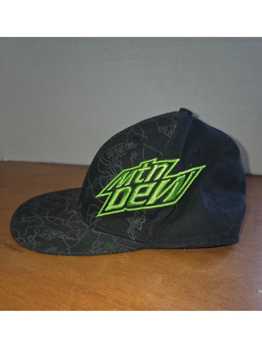 Black Mountain Dew baseball cap, flat bill hat